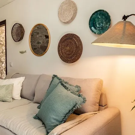 Casinha Da Vereda By Rent-a-key * Paul do Mar (Madeira)