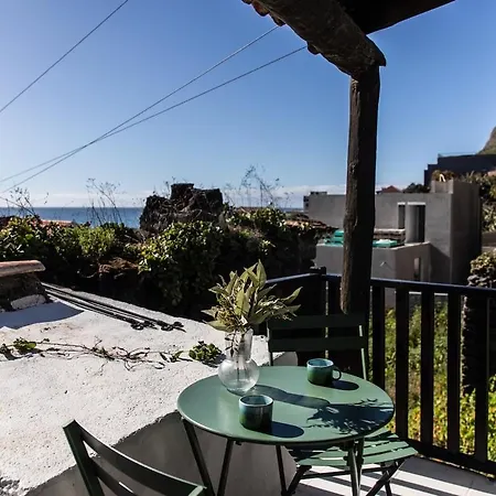 Casinha Da Vereda By Rent-a-key * Paul do Mar (Madeira)