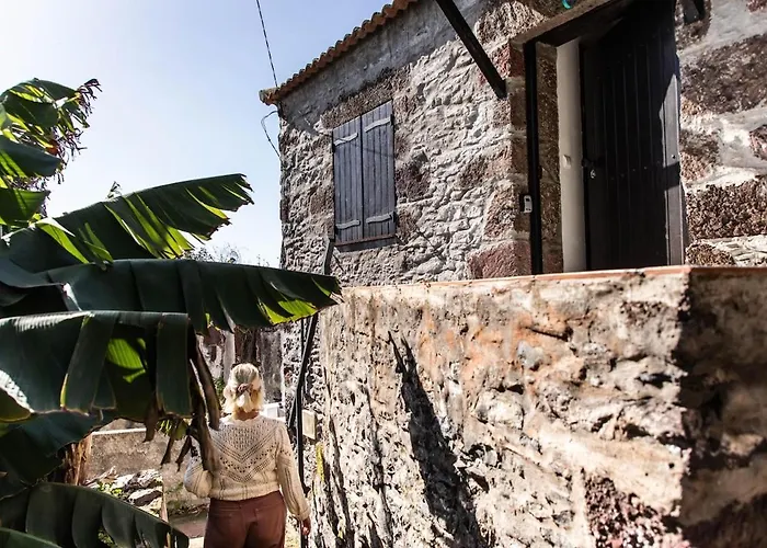 Tatil Evi Casinha Da Vereda By Rent-a-key Paul do Mar (Madeira)